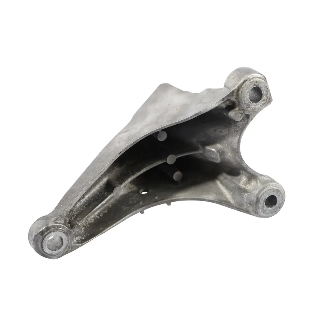 Audi A4 B6 4.2 BBK Engine Mount Carrier Support Bracket Right O/S - SKU 4Z7199308B - Part number 4Z7199308B