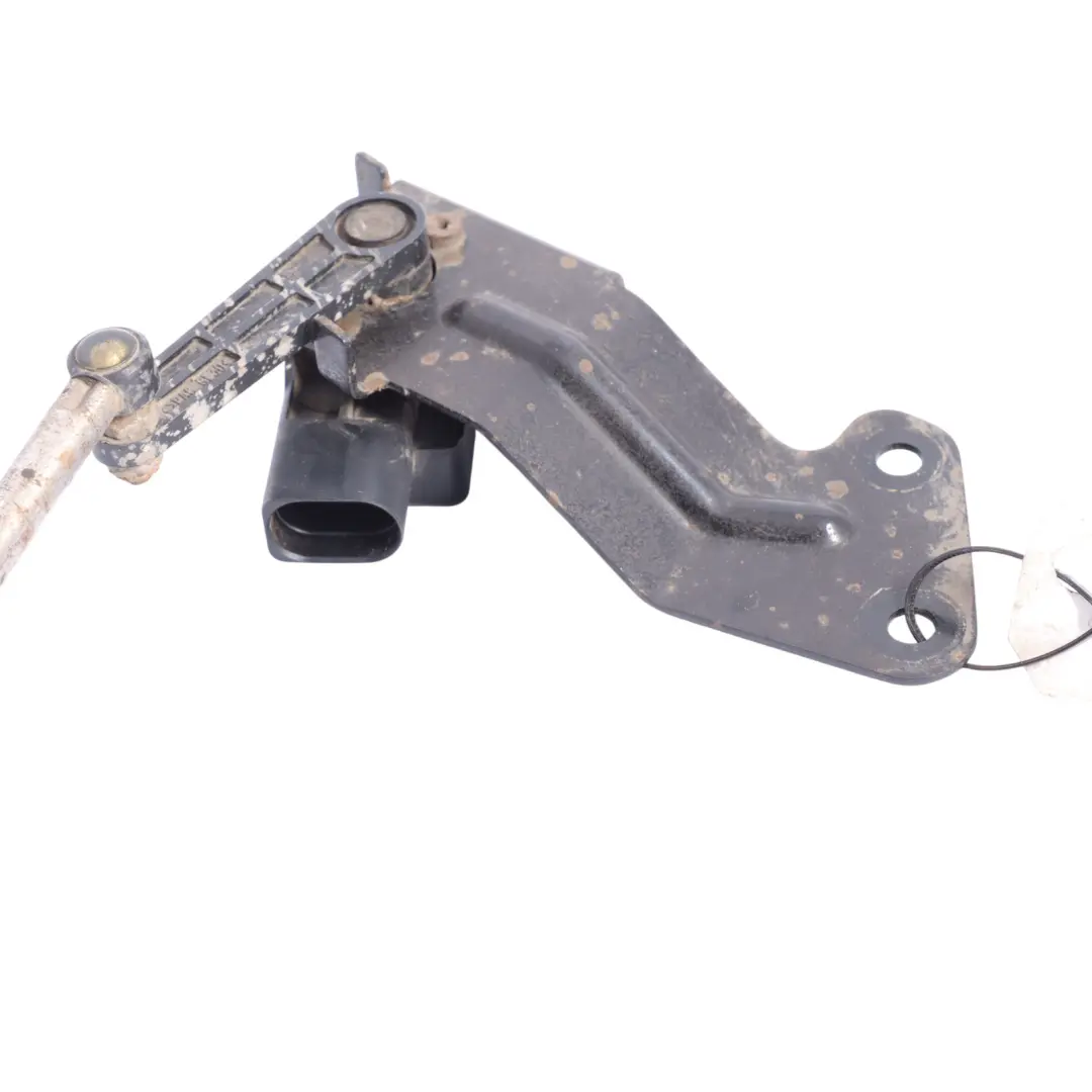 Mercedes W470 Nissan Navara Front Suspension Ride Height Level Sensor - SKU 5381289901 - Part number 5381289901