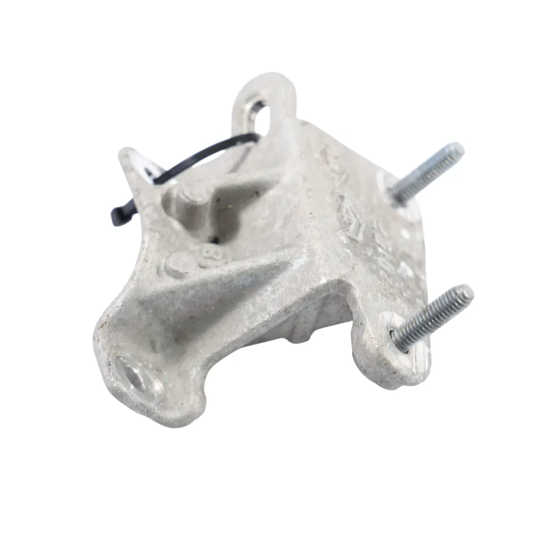 Mercedes W415 OM607 Diesel Engine Support Bracket Carrier Support - SKU 570157R - Part number 570157R