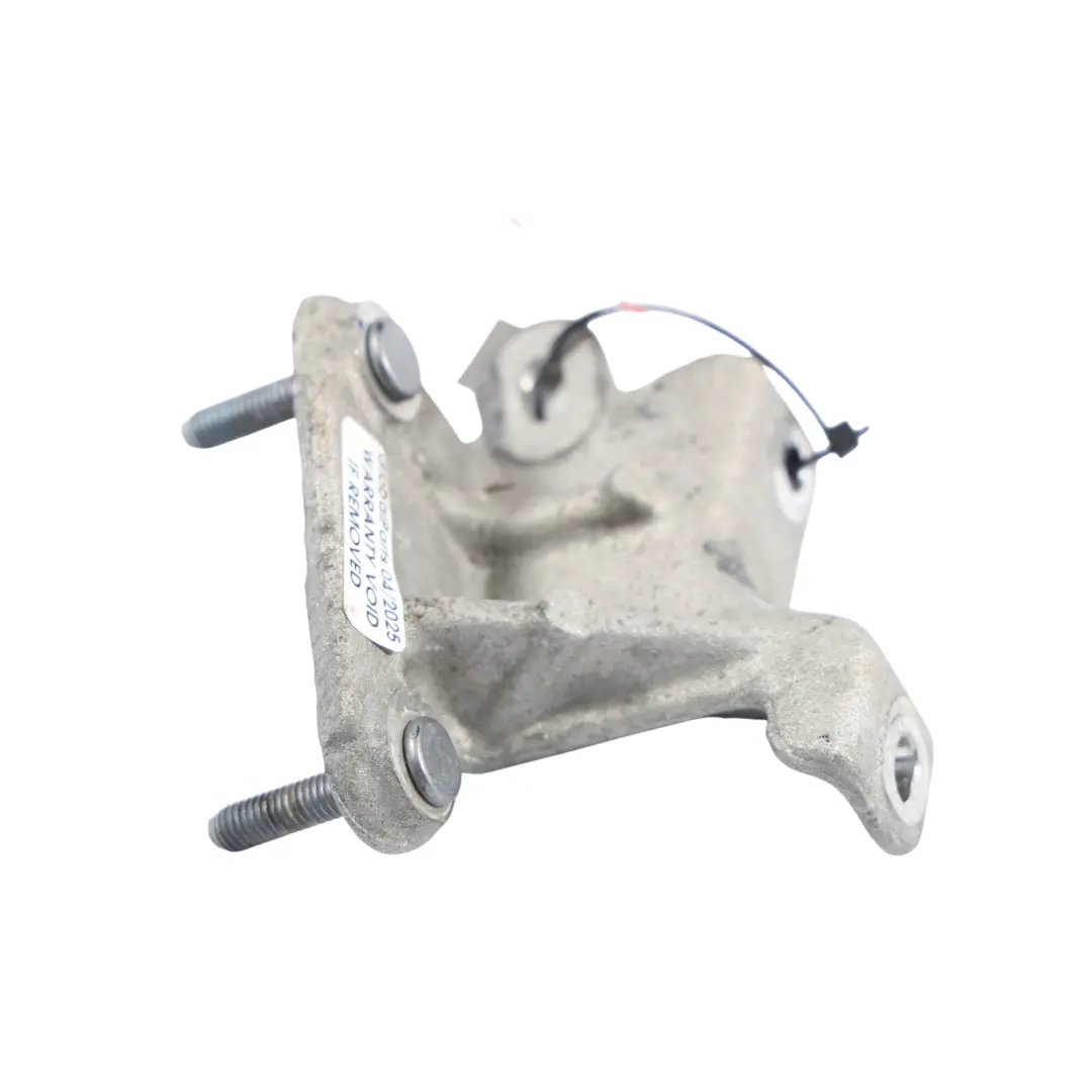Mercedes W415 OM607 Diesel Engine Support Bracket Carrier Support - SKU 570157R - Part number 570157R