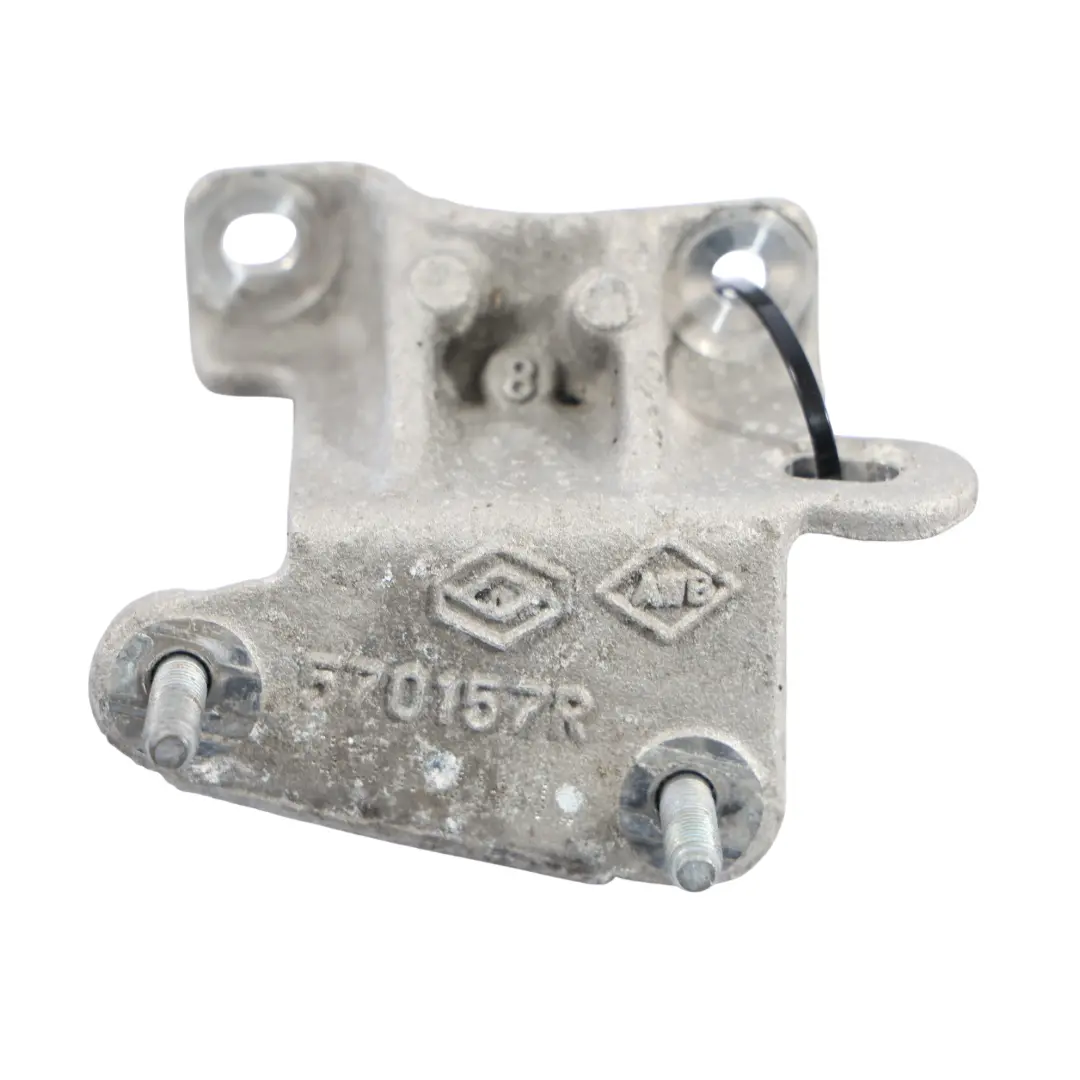 Mercedes W415 OM607 Diesel Engine Support Bracket Carrier Support - SKU 570157R - Part number 570157R