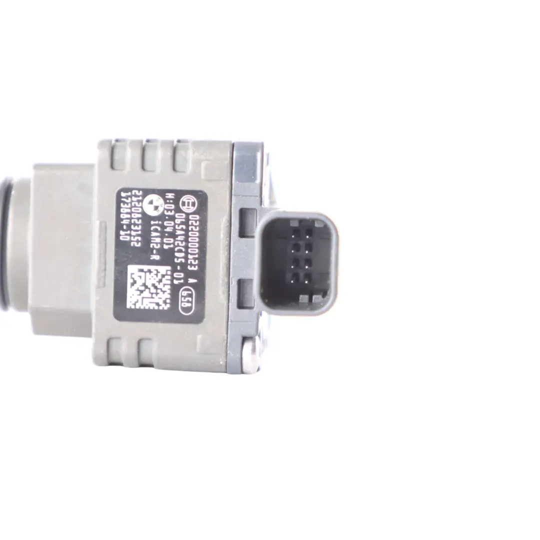 View Camera BMW G01 G20 G21 G30 G31 Surround Parking Camera to Rear with Part number 5A42CD5 Rear View Camera BMW G01 G20 G21 G30 G31 Surround Parking Camera - SKU 5A42CD5 - Part number 5A42CD5