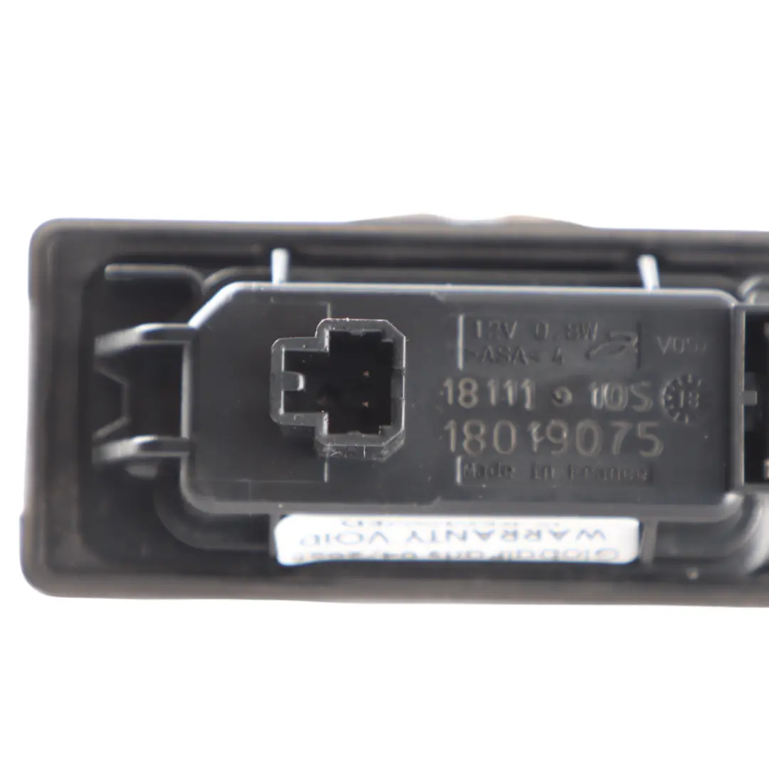 Feu de plaque d'immatriculation Skoda VW Audi A1 A3 A4 A6 Q3 LED Lamp pour à propos du numéro de pièce 5NA943021 Feu de plaque d'immatriculation Skoda VW Audi A1 A3 A4 A6 Q3 LED Lamp - SKU 5NA943021 - Numéro de pièce 5NA943021