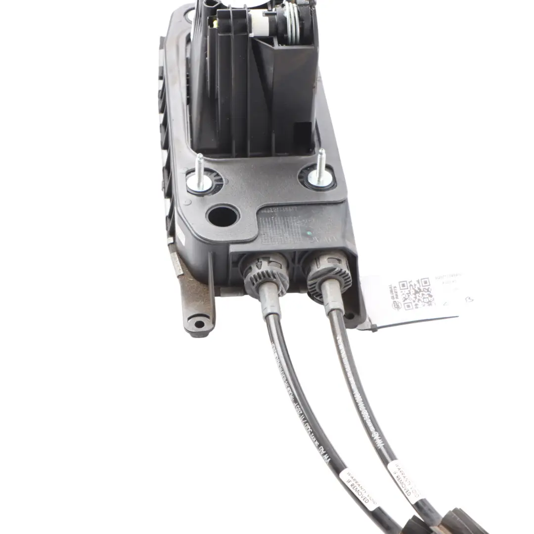 Dźwignia Mechanizm Zmiany Biegów 6-Biegowa Manualna do Audi A3 8V o numerze 5Q0711049AN Audi A3 8V Dźwignia Mechanizm Zmiany Biegów 6-Biegowa Manualna - SKU 5Q0711049AN - Numer Części 5Q0711049AN