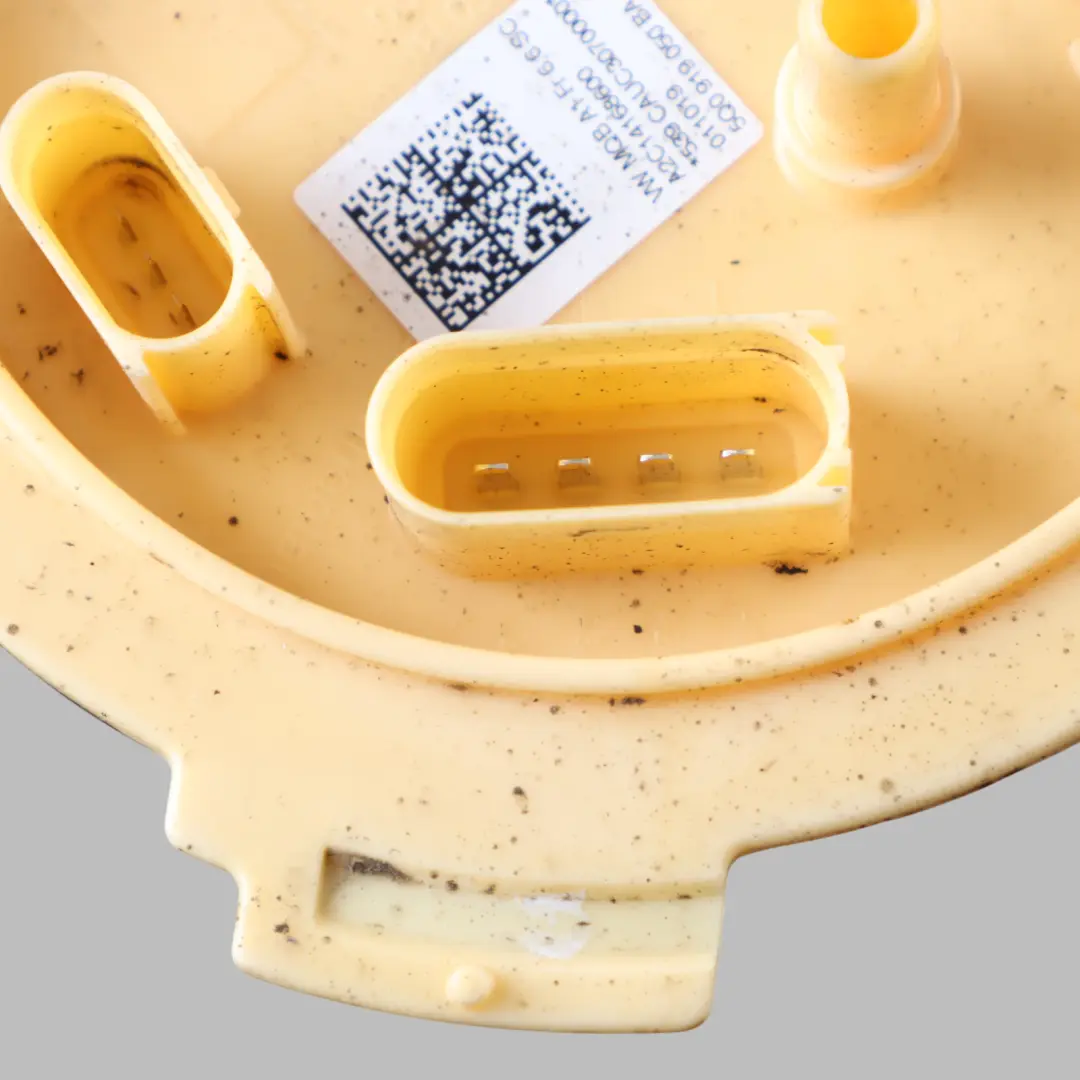 Pump VW Golf Mk7 1.6 2.0 TDI Diesel fuel Tank Fuel Sender Unit to Fuel with Part number 5Q0919050BA Fuel Pump VW Golf Mk7 1.6 2.0 TDI Diesel fuel Tank Fuel Sender Unit - SKU 5Q0919050BA - Part number 5Q0919050BA