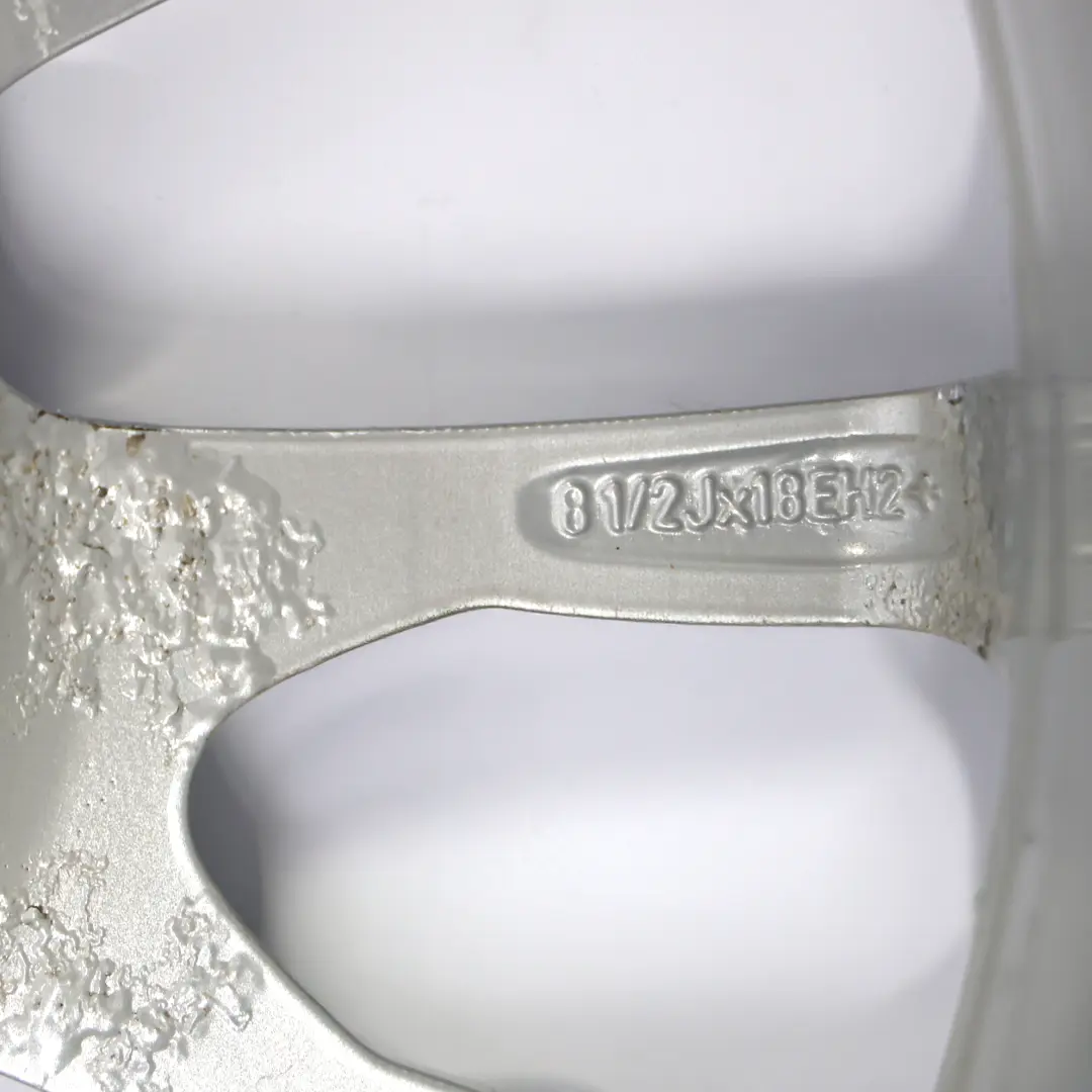 llanta aleación trasera 18 "Motorsport Radial Spoke 216 8,5J ET:37 para BMW E90 E92 con número de pieza 6770465 BMW E90 E92 llanta aleación trasera 18 "Motorsport Radial Spoke 216 8,5J ET:37 - SKU 6770465-4 - Número de pieza 6770465