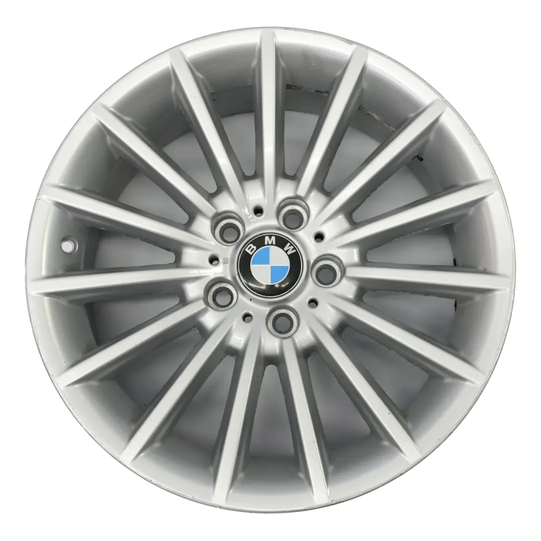 Srebrna Felga Aluminiowa 18" 8J ET:30 Styling 237 do BMW F06 F10 F12 o numerze 6775407 BMW F06 F10 F12 Srebrna Felga Aluminiowa 18" 8J ET:30 Styling 237 - SKU 6775407-1 - Numer Części 6775407