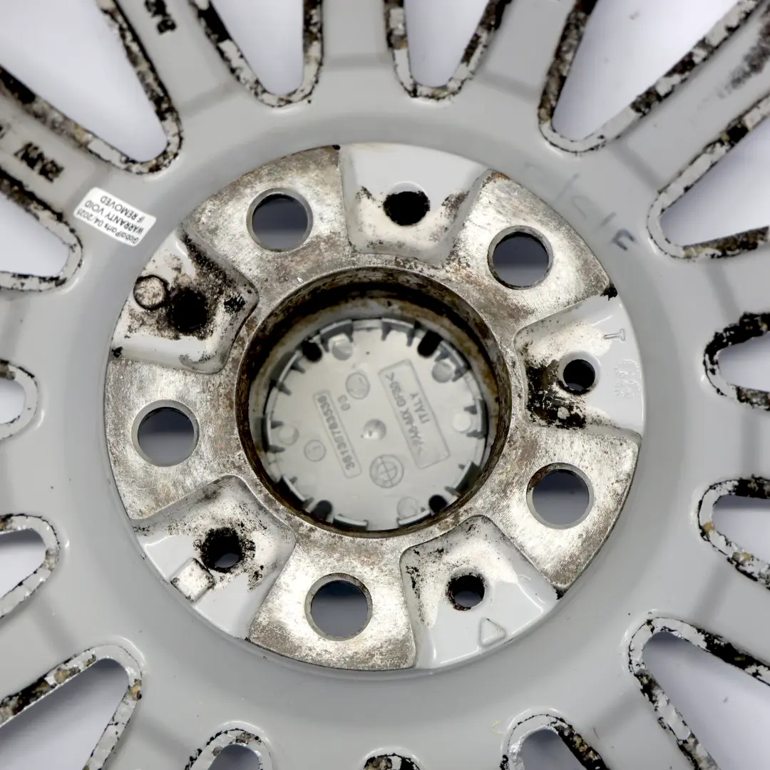 Llanta Plateada De 18" 8J ET:30 Radios Radiales 237 para BMW F06 F10 F11 F12 con número de pieza 6775407 BMW F06 F10 F11 F12 Llanta Plateada De 18" 8J ET:30 Radios Radiales 237 - SKU 6775407-1 - Número de pieza 6775407