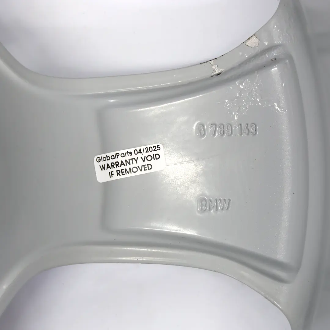 Argent Jante en Alliage 18" 8J ET:30 Rayon Étoile 320 pour BMW X1 E84 à propos du numéro de pièce 6789143 BMW X1 E84 Argent Jante en Alliage 18" 8J ET:30 Rayon Étoile 320 - SKU 6789143-2 - Numéro de pièce 6789143