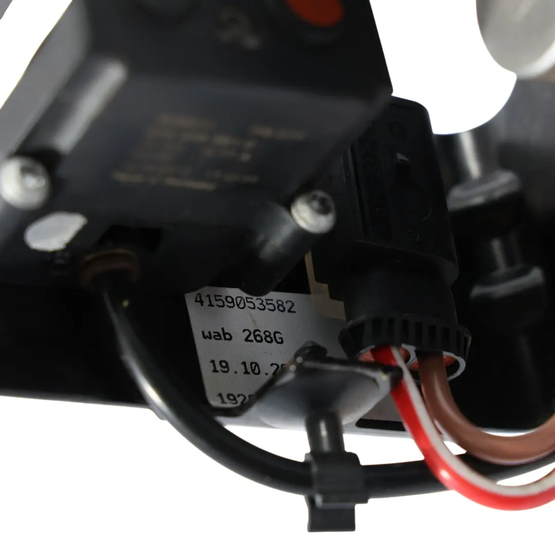 Alimentazione Sospensione Motore Controllo per BMW F11 Compressore Aria con numero di parte 6794465 BMW F11 Compressore Aria Alimentazione Sospensione Motore Controllo - SKU 6794465-2 - Numero di parte 6794465