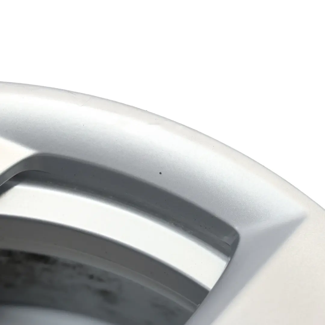 Felga Aluminiowa 16" ET:31 7J do BMW E90 F30 o numerze 6795806 BMW E90 F30 Felga Aluminiowa 16" ET:31 7J - SKU 6795806-1 - Numer Części 6795806