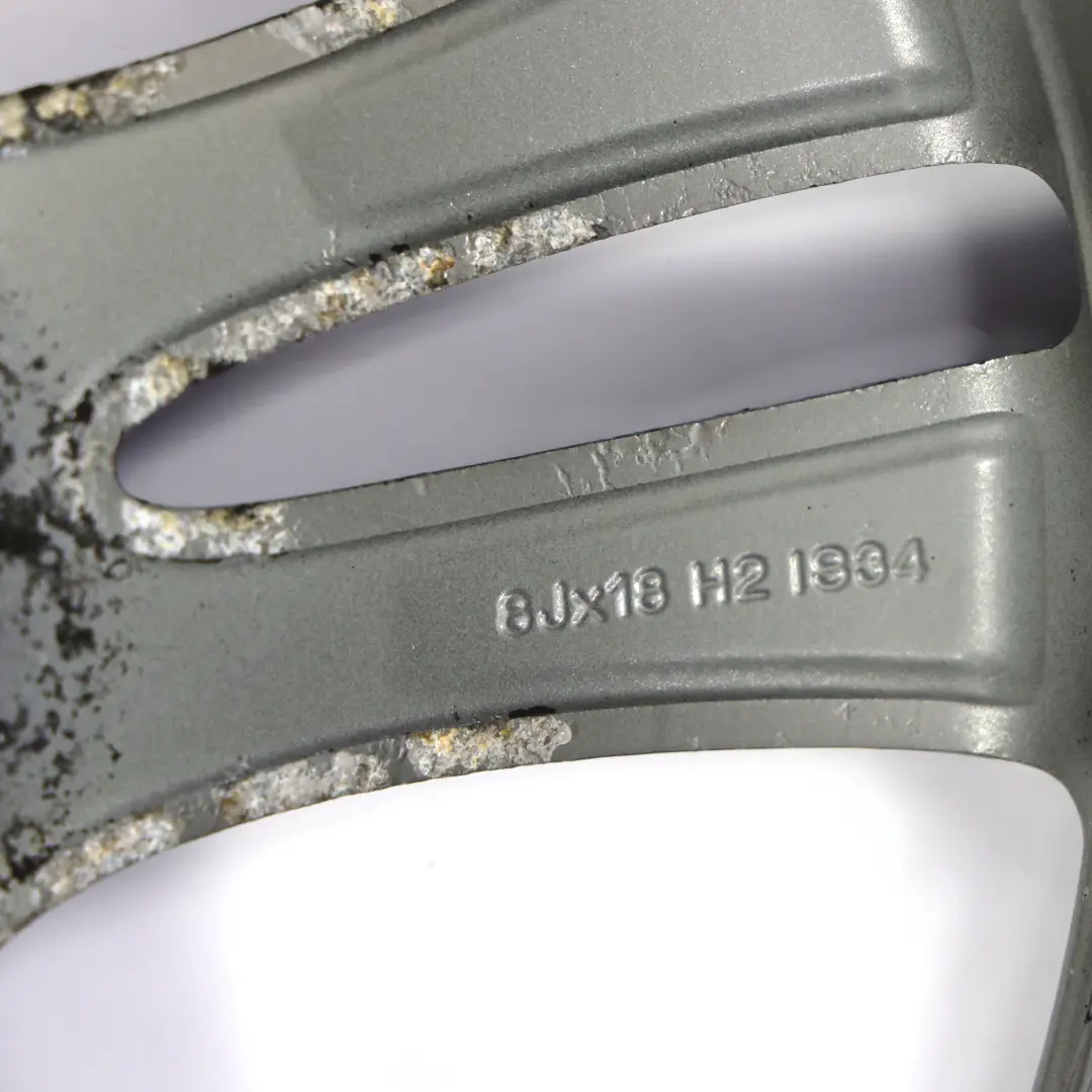 Ferricgrey Llanta De aleacion 18" Doble Radio 397 8J ET:34 para BMW F30 F31 F32 F33 con número de pieza 6796247 BMW F30 F31 F32 F33 Ferricgrey Llanta De aleacion 18" Doble Radio 397 8J ET:34 - SKU 6796247-2 - Número de pieza 6796247