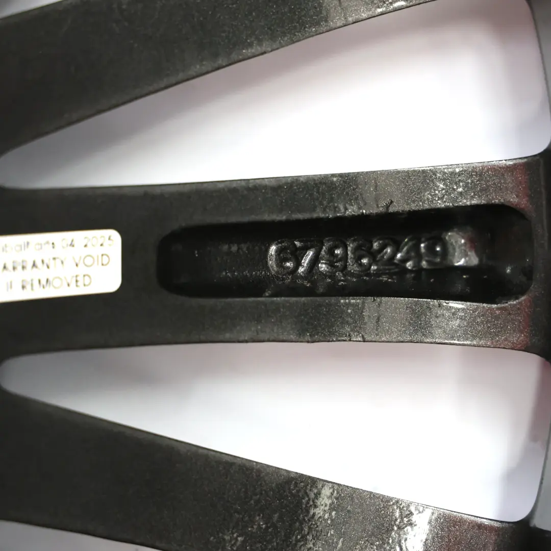 Gris Llanta De Aleación Ligera 18 "Multispoke 416 8J ET:34 para BMW F30 F32 con número de pieza 6796249 BMW F30 F32 Gris Llanta De Aleación Ligera 18 "Multispoke 416 8J ET:34 - SKU 6796249-5 - Número de pieza 6796249