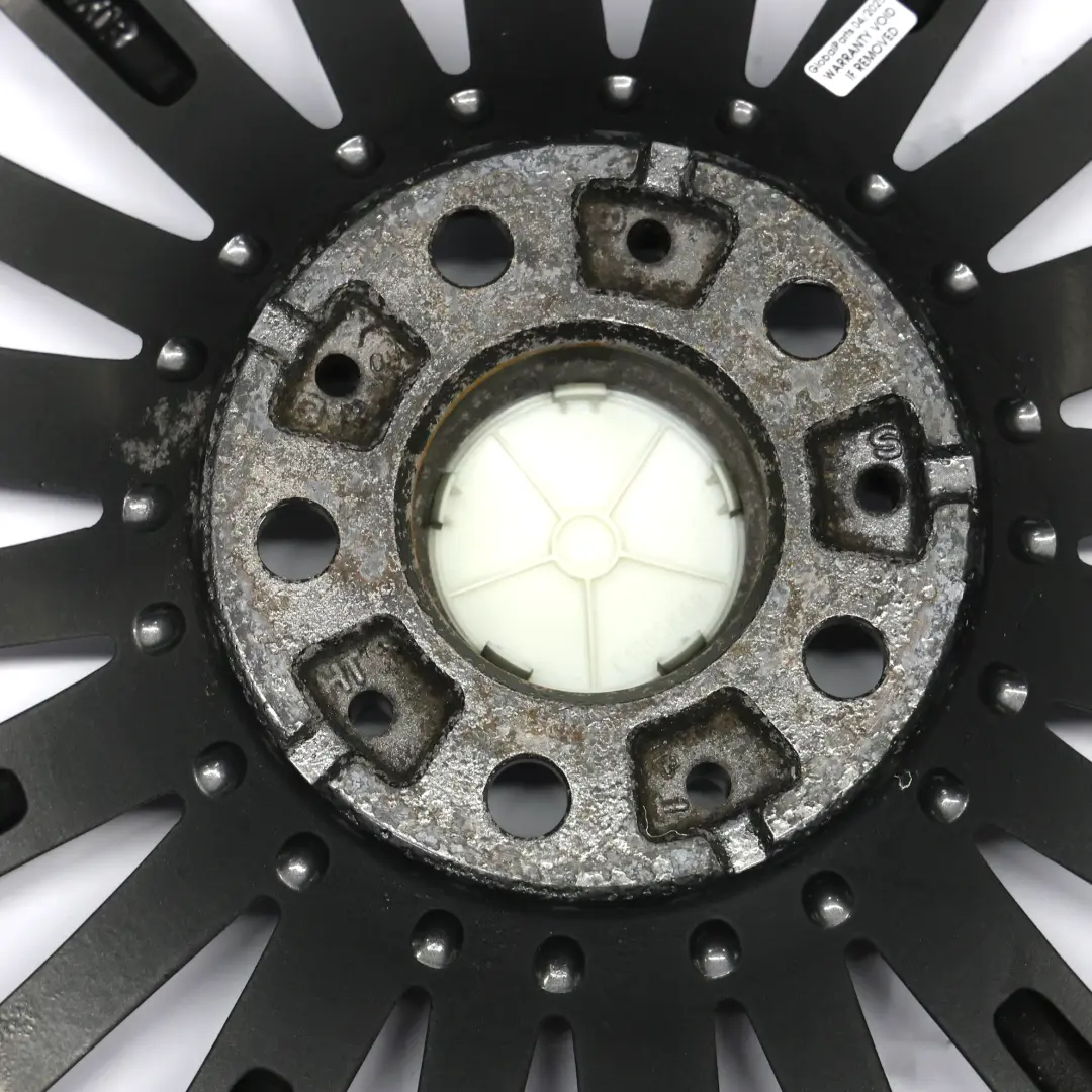 Felga Aluminiowa Szara 18" Styling 416 8J ET:34 do BMW F30 F32 o numerze 6796249 BMW F30 F32 Felga Aluminiowa Szara 18" Styling 416 8J ET:34 - SKU 6796249-6 - Numer Części 6796249