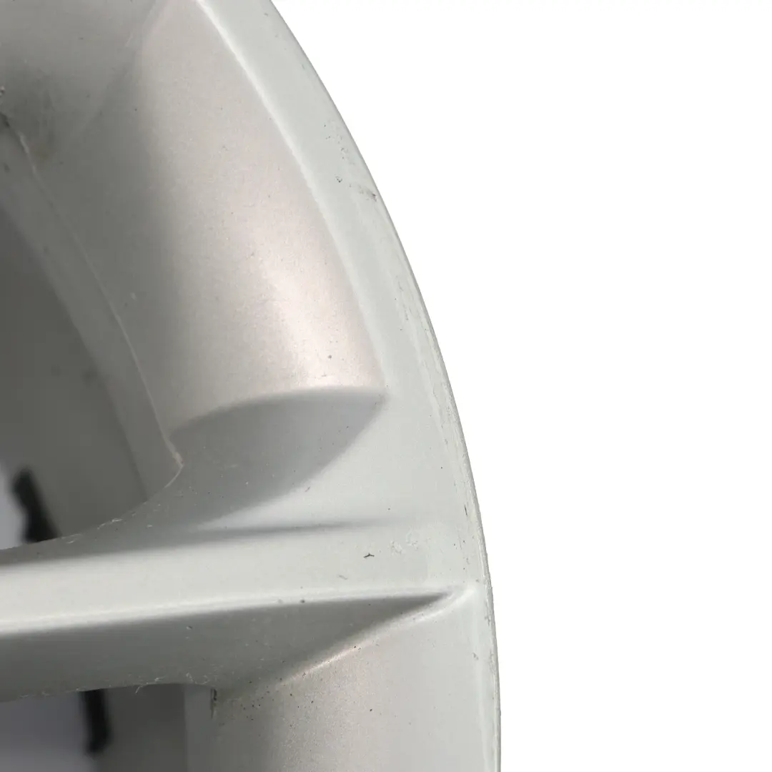 Srebrna Felga Aluminiowa 18" 8,5J ET:47 Styling 398 do BMW F30 F31 o numerze 6796251 BMW F30 F31 Srebrna Felga Aluminiowa 18" 8,5J ET:47 Styling 398 - SKU 6796251-3 - Numer Części 6796251