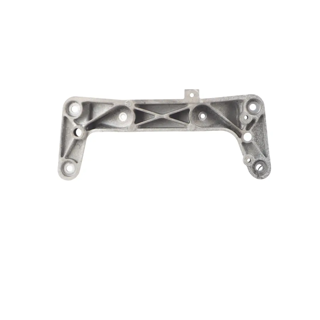 Wspornik Łapa Mocowanie Skrzyni Biegów do BMW F20 F21 F30 F31 F82 M4 o numerze 6796611 BMW F20 F21 F30 F31 F82 M4 Wspornik Łapa Mocowanie Skrzyni Biegów - SKU 6796611 - Numer Części 6796611