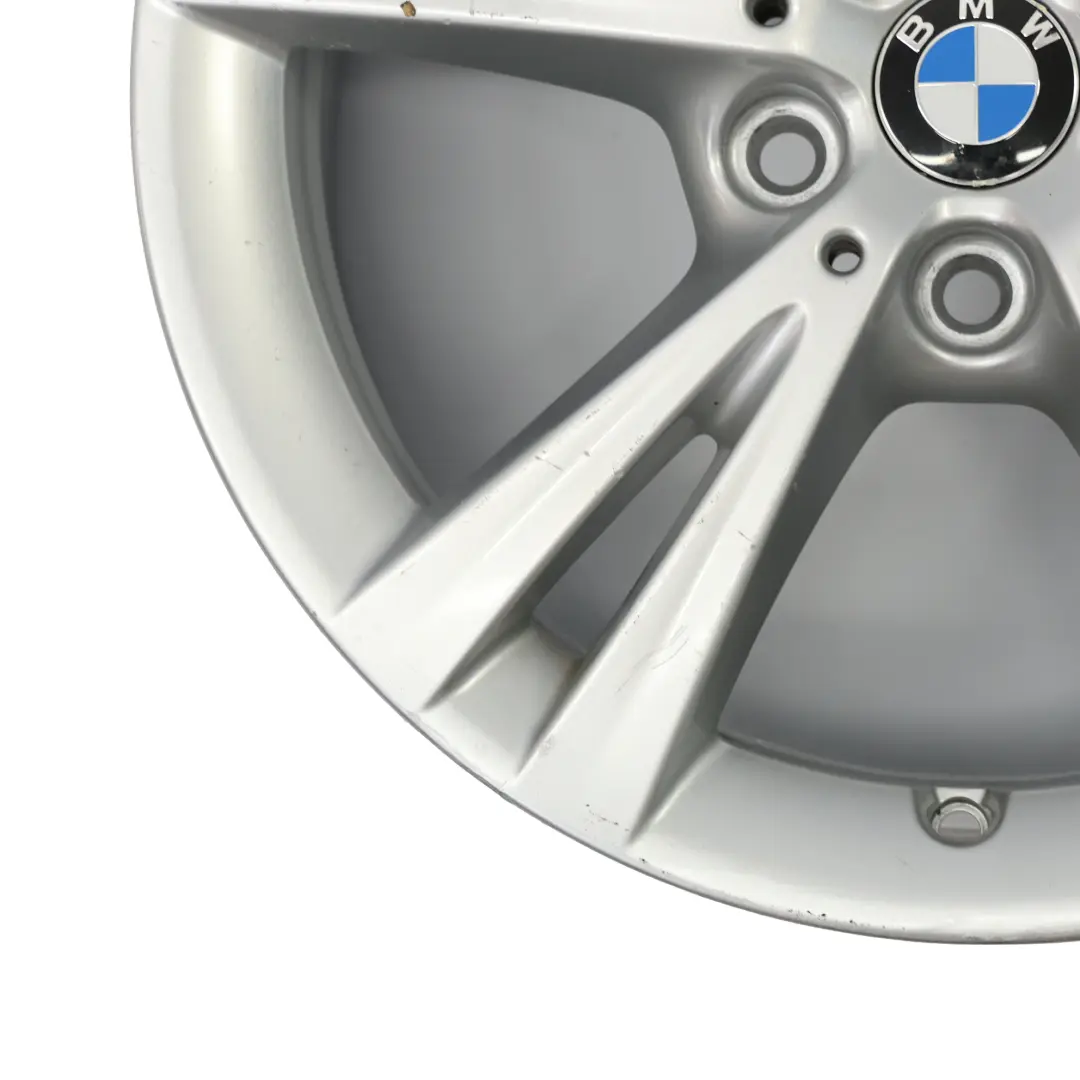 Silberne Alufelge 17" ET:54 7.5J Styling 385 für BMW F45 F46 Tourer mit Teilenummer 6855086 BMW F45 F46 Tourer Silberne Alufelge 17" ET:54 7.5J Styling 385 - SKU 6855086-2 - Teilenummer 6855086