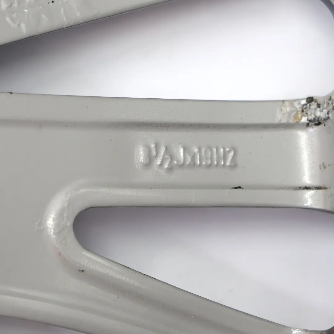 Jante Arrière Alliage Argenté 19" 8.5J ET:47 Style 399 pour BMW F30 F32 F36 à propos du numéro de pièce 6856219 BMW F30 F32 F36 Jante Arrière Alliage Argenté 19" 8.5J ET:47 Style 399 - SKU 6856219-2 - Numéro de pièce 6856219