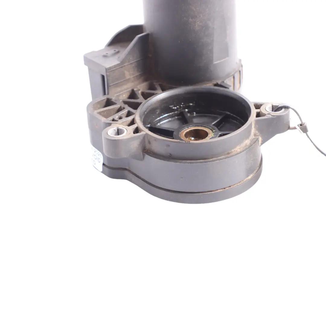 Eje Trasero Unidad De Freno EMF Actuador Izquierdo para BMW F46 con número de pieza 6860007 BMW F46 Eje Trasero Unidad De Freno EMF Actuador Izquierdo - SKU 6860007 - Número de pieza 6860007