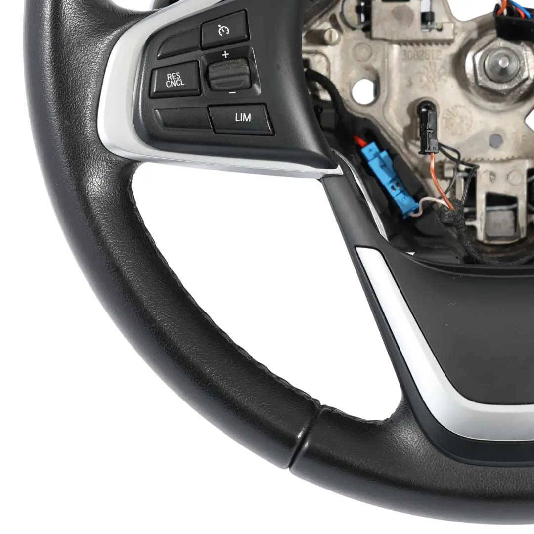 Nero In Pelle Sport Cambio al Volante per Volante BMW F45 X1 F48 X2 F39 con numero di parte 6860361 Volante BMW F45 X1 F48 X2 F39 Nero In Pelle Sport Cambio al Volante - SKU 6860361 - Numero di parte 6860361