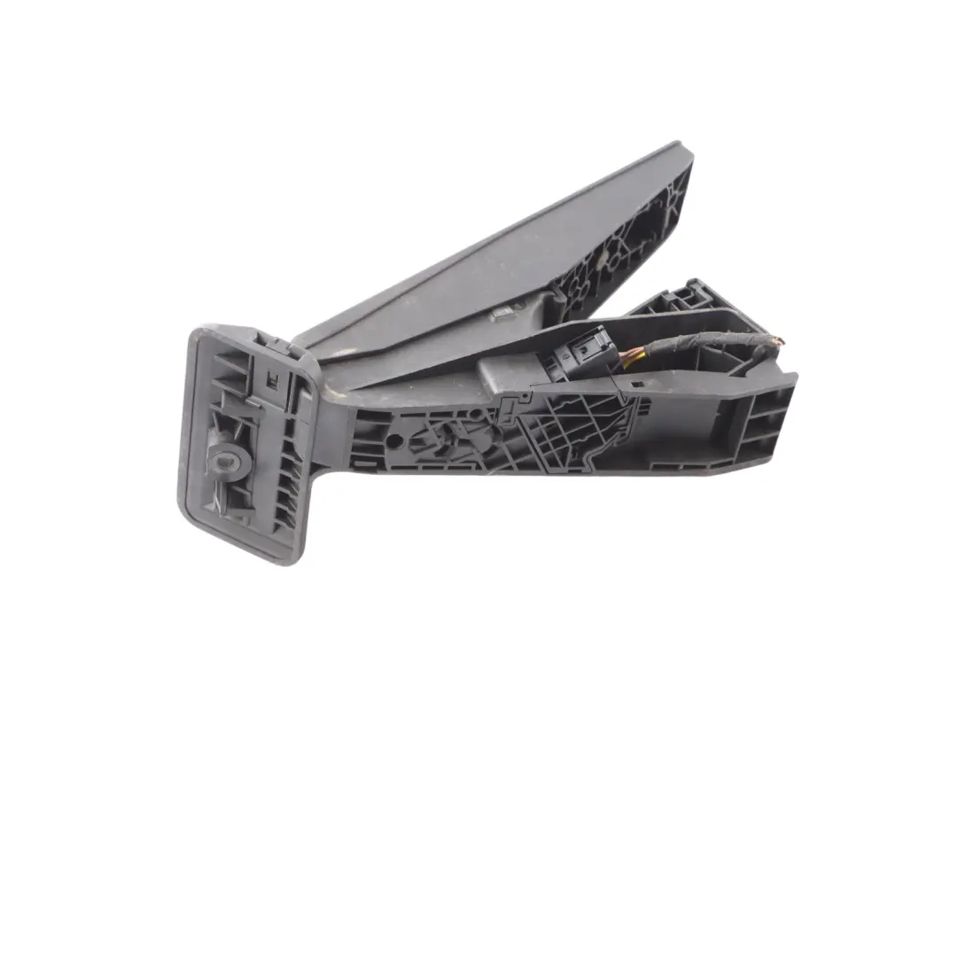 Pedał Gazu Przyśpieszenia Manualna Skrzynia Biegów do BMW E90 F10 F13 o numerze 6860785 BMW E90 F10 F13 Pedał Gazu Przyśpieszenia Manualna Skrzynia Biegów - SKU 6860785 - Numer Części 6860785