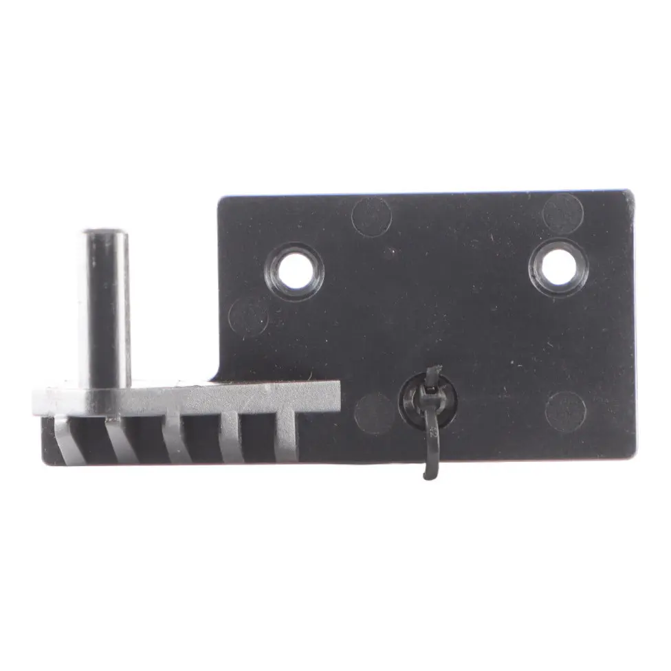 Gancio Di Fissaggio Pannello Pavimento Bagagliaio Sinistro per BMW E61 con numero di parte 6953359 BMW E61 Gancio Di Fissaggio Pannello Pavimento Bagagliaio Sinistro - SKU 6953359 - Numero di parte 6953359