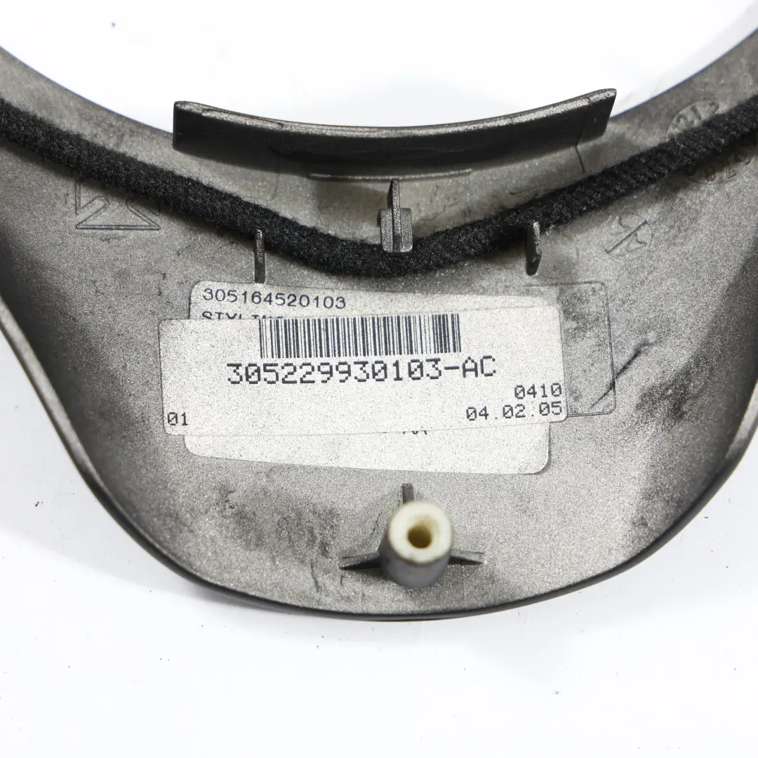 Abdeckung Lenkrad Multifunktion Schalter Schwarz für BMW 1 3 er E87 E90 E91 mit Teilenummer 6767211 BMW 1 3 er E87 E90 E91 Abdeckung Lenkrad Multifunktion Schalter Schwarz - SKU 6767211 - Teilenummer 6767211