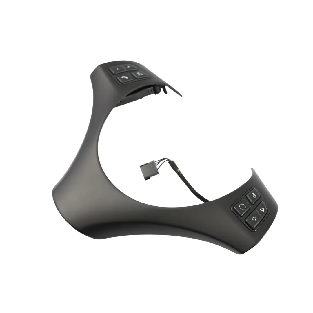 Embellecedor Negro Volante con Interruptor Multifuncion para BMW E87 E90 E91 con número de pieza 6767211 BMW E87 E90 E91 Embellecedor Negro Volante con Interruptor Multifuncion - SKU 6767211 - Número de pieza 6767211