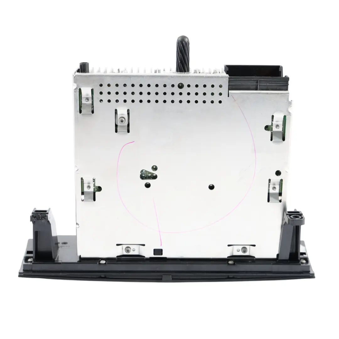 Radio Business CD to BMW X1 Z4 E81 E84 E87 E88 E89 E90 E91 E92 1 with Part number 6975015 BMW X1 Z4 E81 E84 E87 E88 E89 E90 E91 E92 1 Radio Business CD - SKU 6975015-1 - Part number 6975015