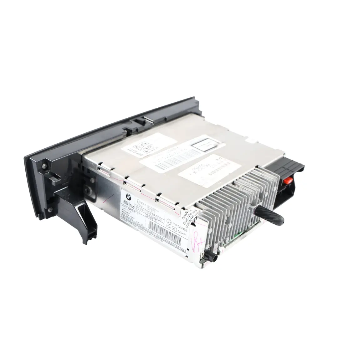 Radio Business CD to BMW X1 Z4 E81 E84 E87 E88 E89 E90 E91 E92 1 with Part number 6975015 BMW X1 Z4 E81 E84 E87 E88 E89 E90 E91 E92 1 Radio Business CD - SKU 6975015-1 - Part number 6975015