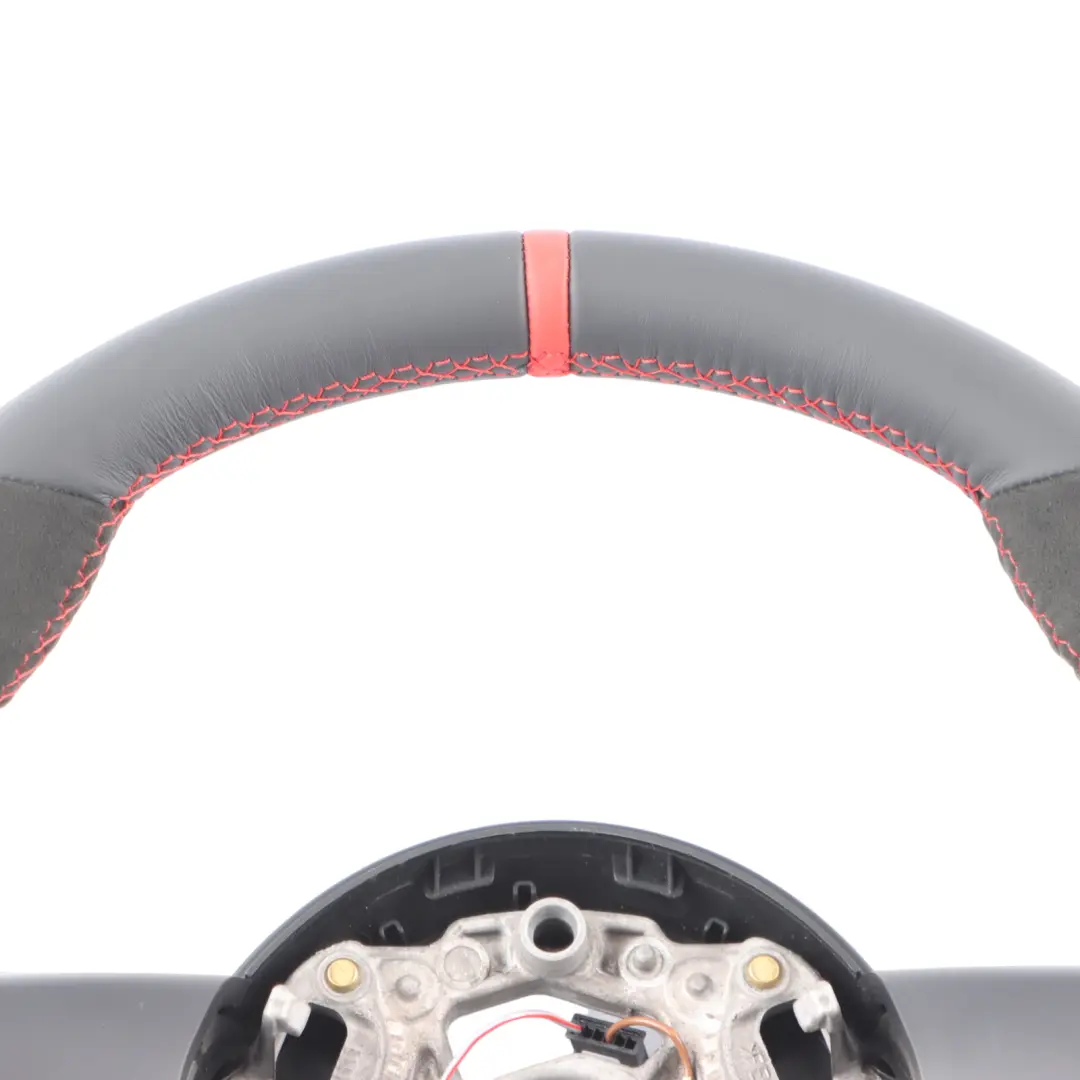 Nuovo Nero / Alcantara Pelle Volante Sportivo 3 Raggi per Mini Cooper F55 F56 F60 con numero di parte 6996046 Mini Cooper F55 F56 F60 Nuovo Nero / Alcantara Pelle Volante Sportivo 3 Raggi - SKU 6996046-1 - Numero di parte 6996046