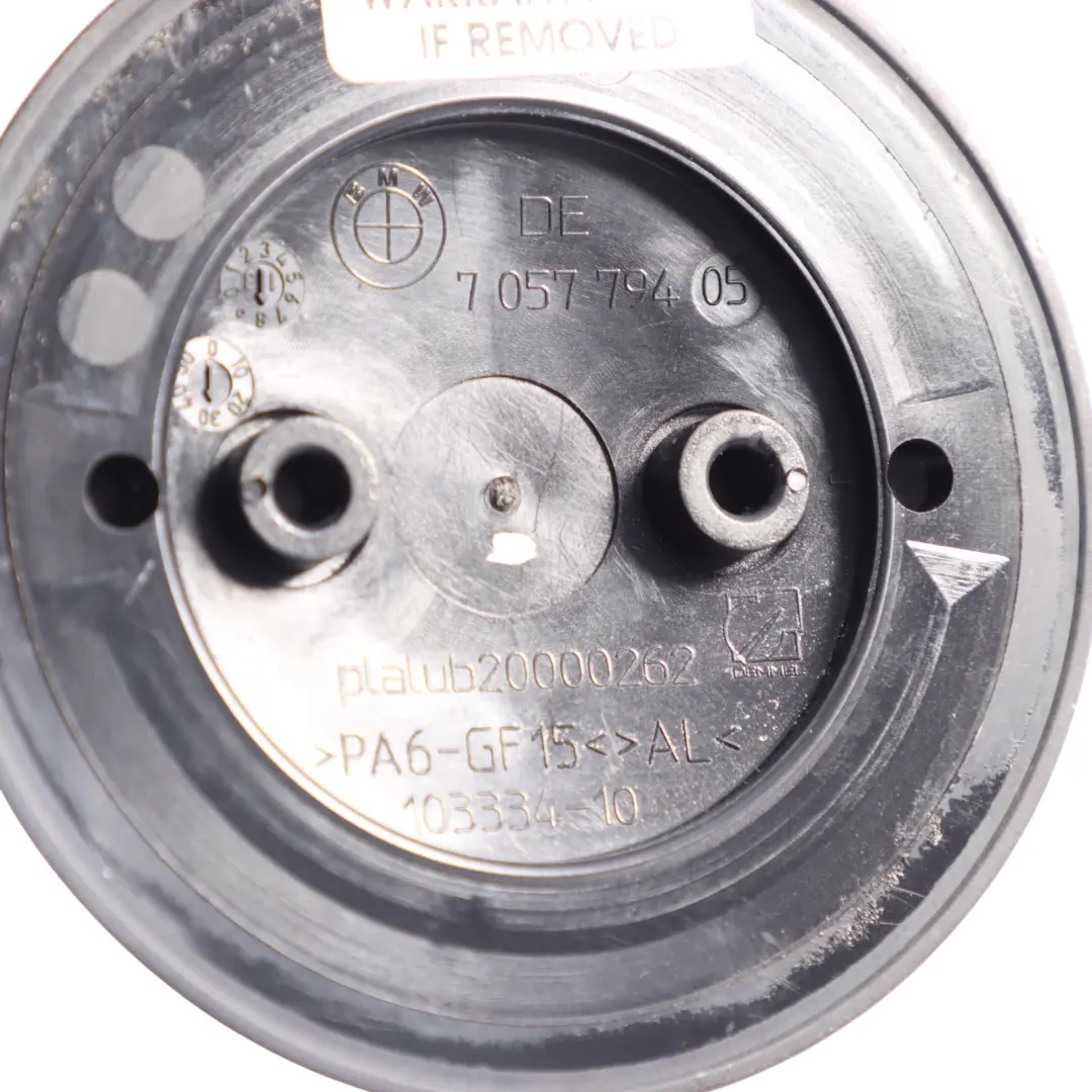 Klamka Klapy Bagażnika 7061327 do BMW E63 E81 E87N F10 o numerze 7057794 BMW E63 E81 E87N F10 Klamka Klapy Bagażnika 7061327 - SKU 7057794-3 - Numer Części 7057794