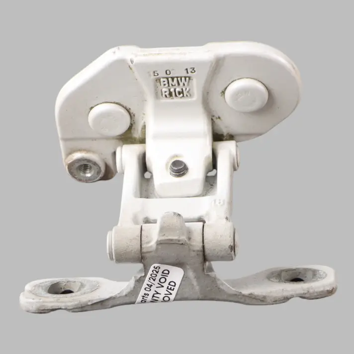 Hinge BMW E81 E84 E87 Trunk Lid Right O/S Mineral White - A96 to Tailgate with Part number 7067220 Tailgate Hinge BMW E81 E84 E87 Trunk Lid Right O/S Mineral White - A96 - SKU 7067220-MW - Part number 7067220