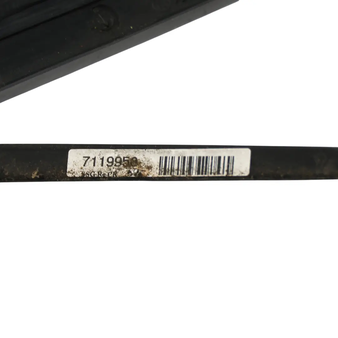 Lado Trasero Derecho Cristal Tintado AS3 para BMW E91 Touring con número de pieza 7130370 BMW E91 Touring Lado Trasero Derecho Cristal Tintado AS3 - SKU 7130370-1 - Número de pieza 7130370