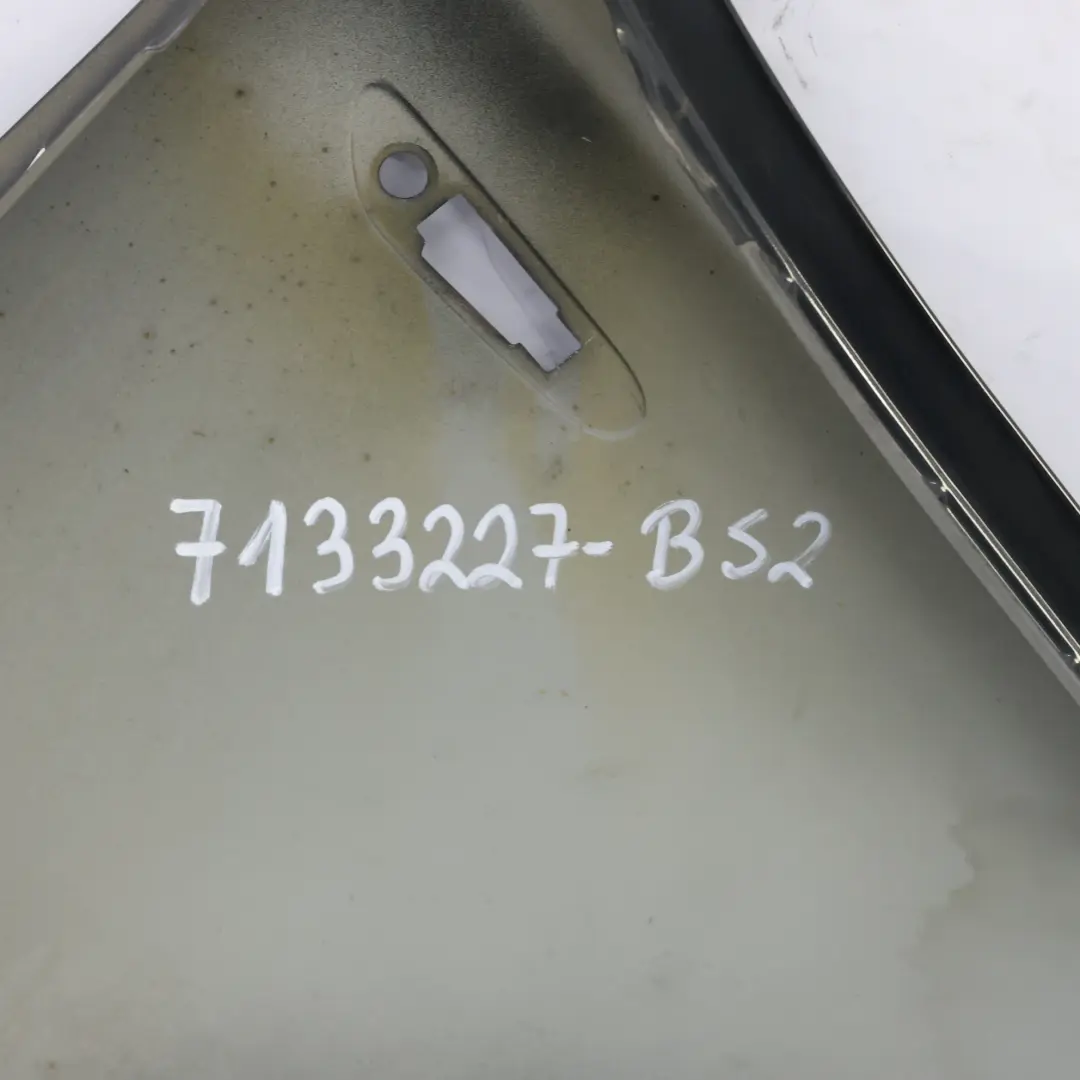 Błotnik Lewy Skrzydło Black Sapphire Czarny Metalik - 475 do BMW E81 E87 o numerze 7133227 BMW E81 E87 Błotnik Lewy Skrzydło Black Sapphire Czarny Metalik - 475 - SKU 7133227-BS2 - Numer Części 7133227