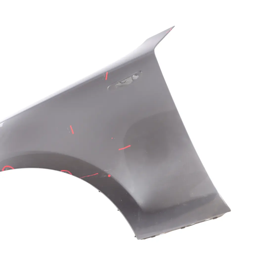 BMW E81 E87 Błotnik Lewy Przód Sparkling Graphite Grafitowy Metalik - A22 - SKU 7133227-SG1 - Numer Części 7133227