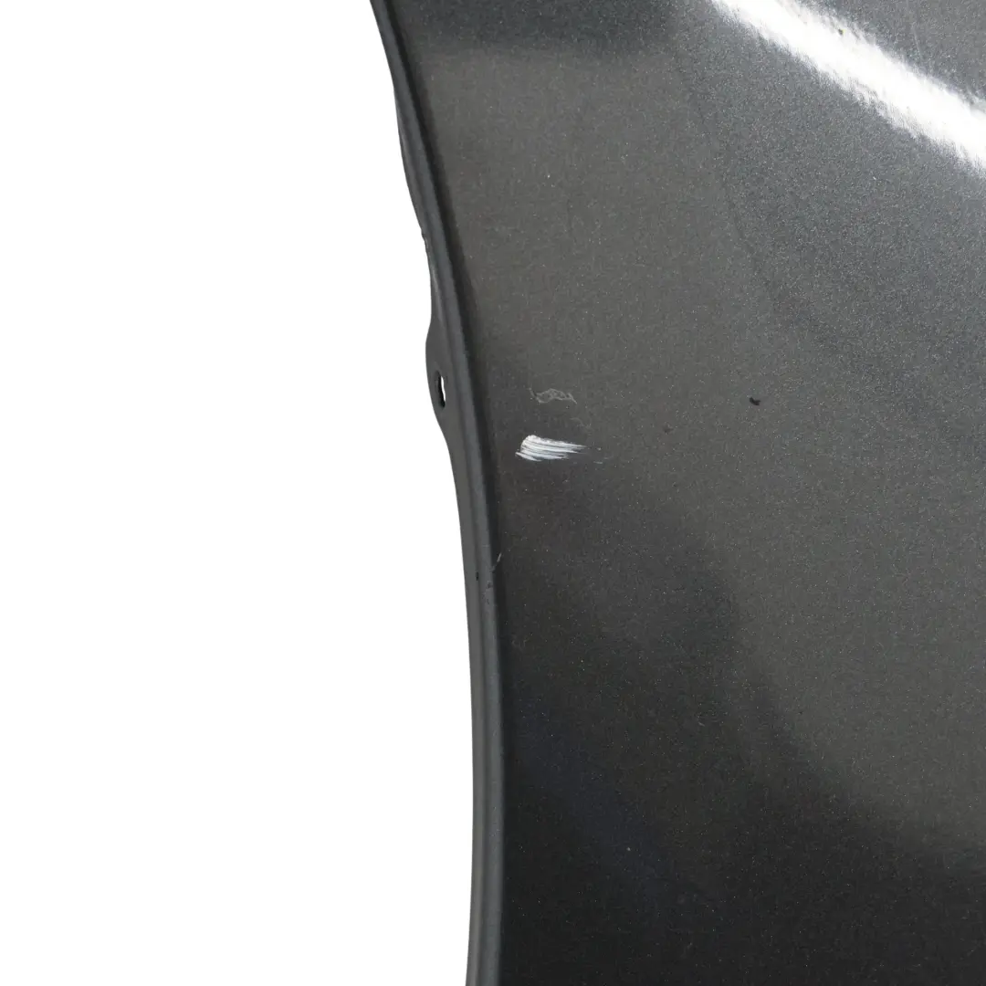 Błotnik Lewy Przedni Sparkling Graphite Metalik - A22 do BMW E90 E91 o numerze 7135679 BMW E90 E91 Błotnik Lewy Przedni Sparkling Graphite Metalik - A22 - SKU 7135679-SG1 - Numer Części 7135679