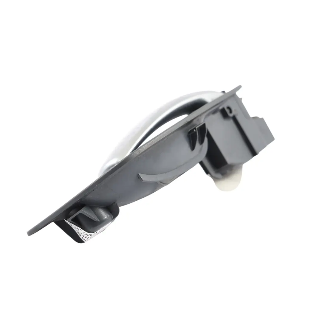 Agarre Trasero Interior Derecho Manija Interior Abrepuertas para BMW E87 con número de pieza 7147166 BMW E87 Agarre Trasero Interior Derecho Manija Interior Abrepuertas - SKU 7147166 - Número de pieza 7147166