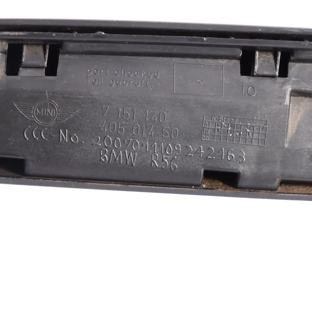 Abdeckung Kofferraumdeckel Heckklappengriff Midnight Black - A94 für Mini R56 mit Teilenummer 7151140 Mini R56 Abdeckung Kofferraumdeckel Heckklappengriff Midnight Black - A94 - SKU 7151140-MNB - Teilenummer 7151140