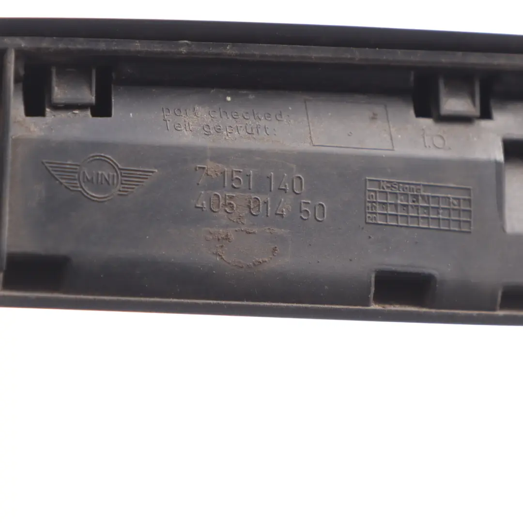 Barre de Prise Hayon Apprete 2754240 pour Mini Cooper R55 R56 LCI à propos du numéro de pièce 7151140 Mini Cooper R55 R56 LCI Barre de Prise Hayon Apprete 2754240 - SKU 7151140-PRIM - Numéro de pièce 7151140