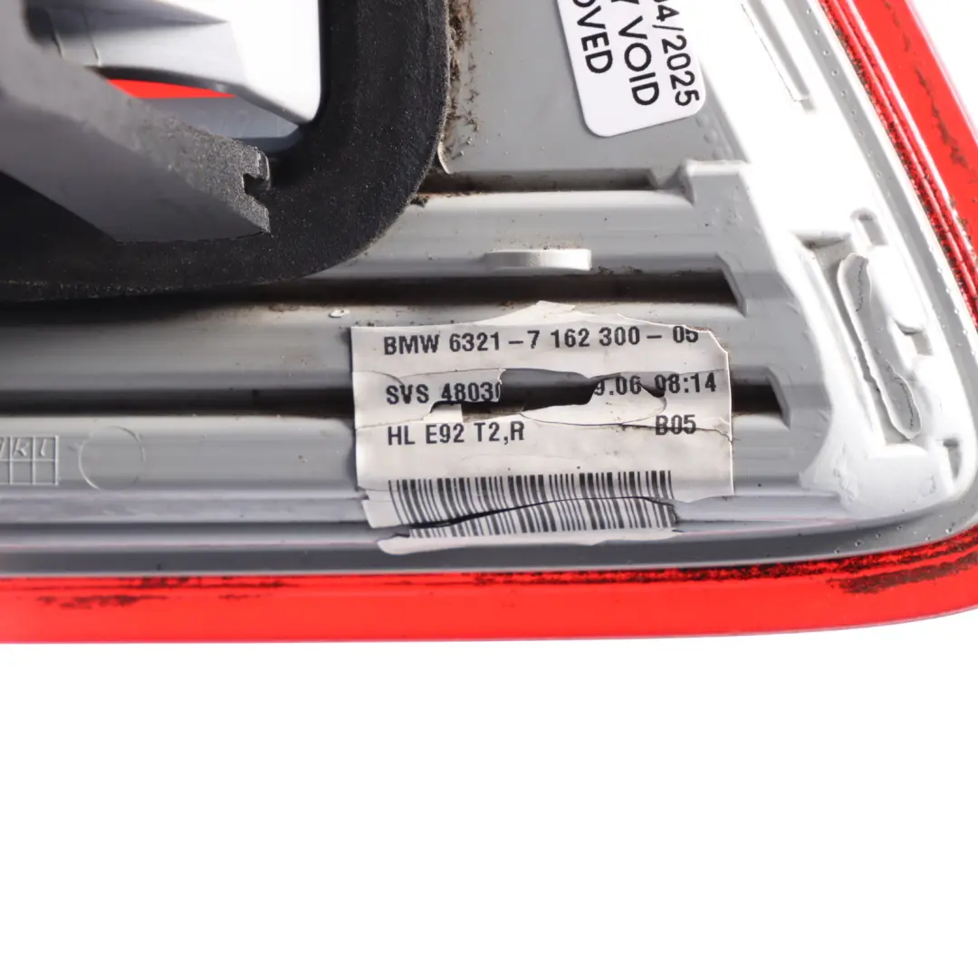 BMW E92 Rear Light Lamp In Trunk Lid Tailgate Right O/S - SKU 7162300-3 - Part number 7162300