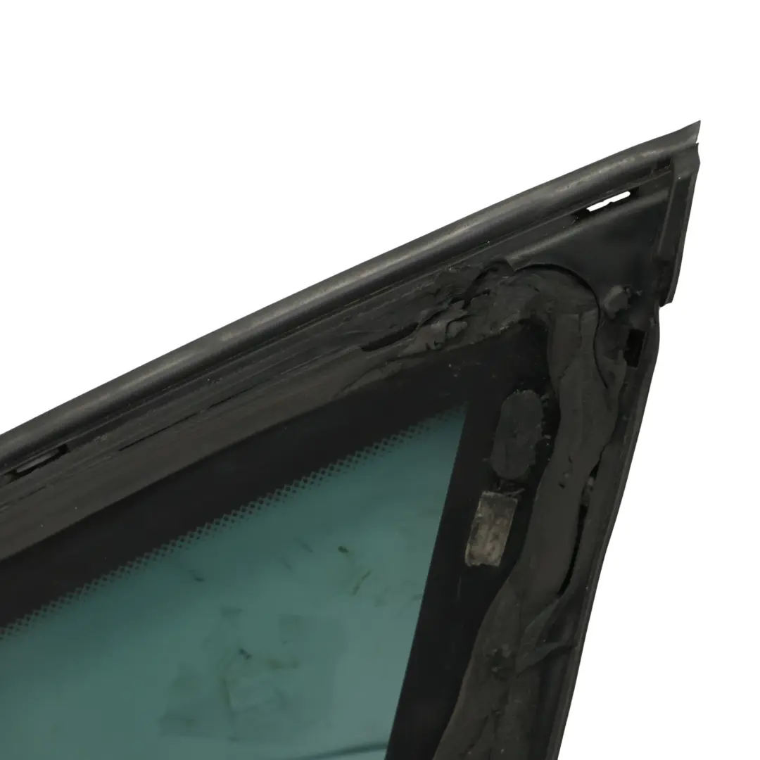 Finestrino Laterale Quarto Posteriore Sinistro Vetro AS3 per BMW X6 E71 con numero di parte 7182327 BMW X6 E71 Finestrino Laterale Quarto Posteriore Sinistro Vetro AS3 - SKU 7182327-2 - Numero di parte 7182327