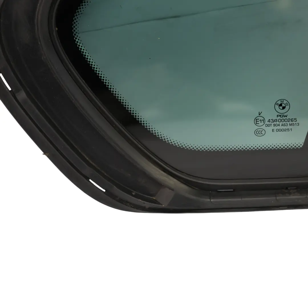 Szyba Karoseryjna Ćwiartki Prawa Tylna Przyciemniana AS3 do BMW X6 E71 o numerze 7182328 BMW X6 E71 Szyba Karoseryjna Ćwiartki Prawa Tylna Przyciemniana AS3 - SKU 7182328-2 - Numer Części 7182328