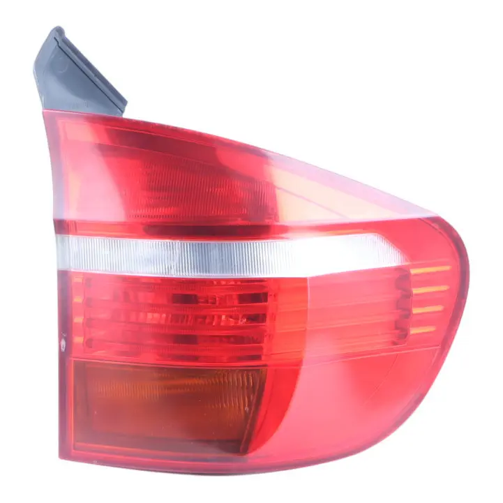 BMW X5 Series E70 Rear Light Lamp Trim In The Side Panel Right O/S 7200818