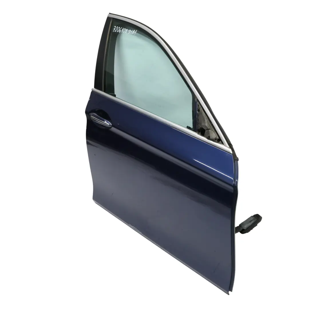 Tür Vorne Rechts Tiefseeblau Deep Sea Blue Metallic - A76 für BMW F10 F11 mit Teilenummer 7206108 BMW F10 F11 Tür Vorne Rechts Tiefseeblau Deep Sea Blue Metallic - A76 - SKU 7206108-DSB1 - Teilenummer 7206108