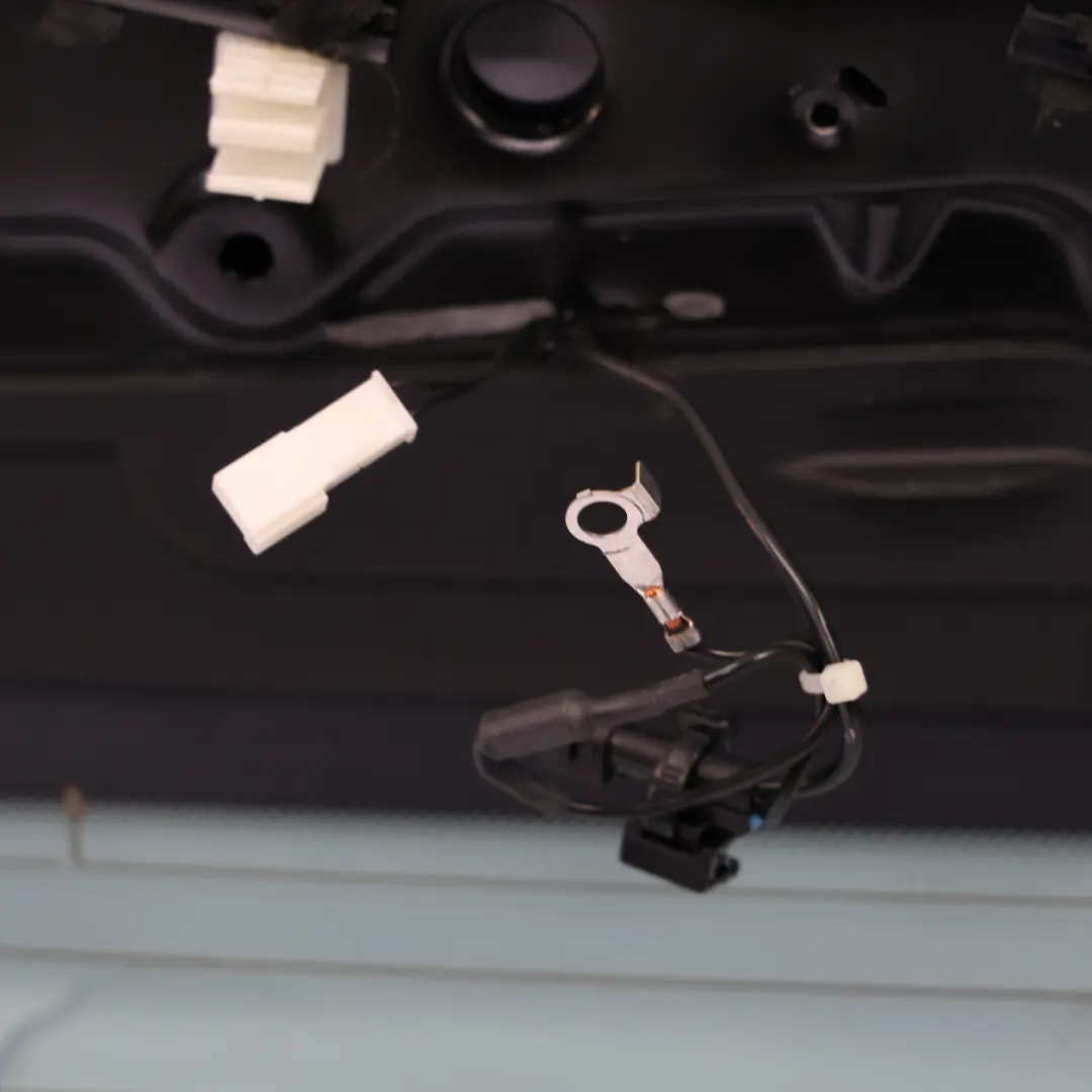 BMW F11 Kombi Szyba W Klapę Klapy Bagażnika Tył AS2 - SKU 7206562 - Numer Części 7206562