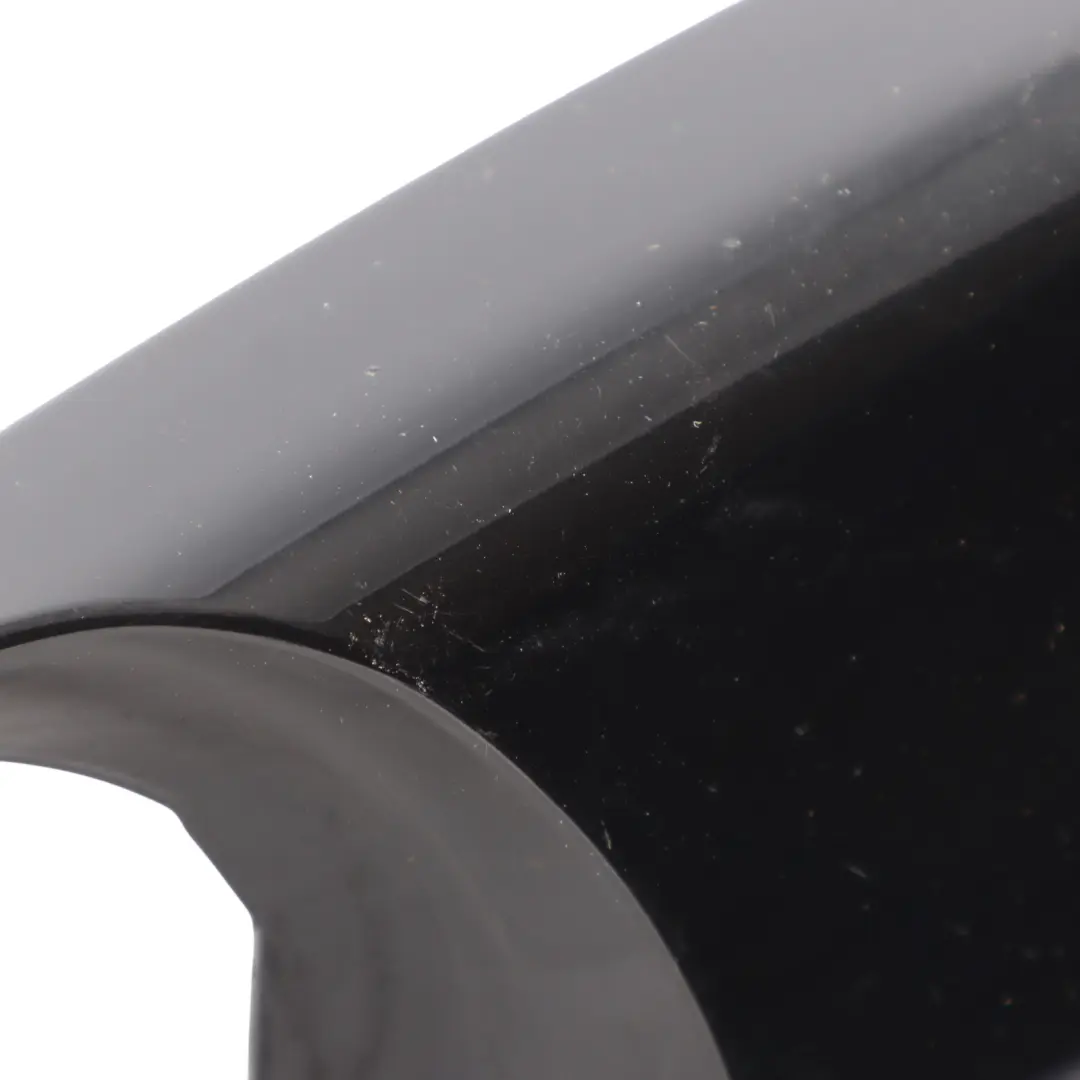 Lower Housing Section Mirror Left N/S High Gloss to BMW E60 E61 LCI F10 F11 with Part number 7266379 BMW E60 E61 LCI F10 F11 Lower Housing Section Mirror Left N/S High Gloss - SKU 7266379 - Part number 7266379