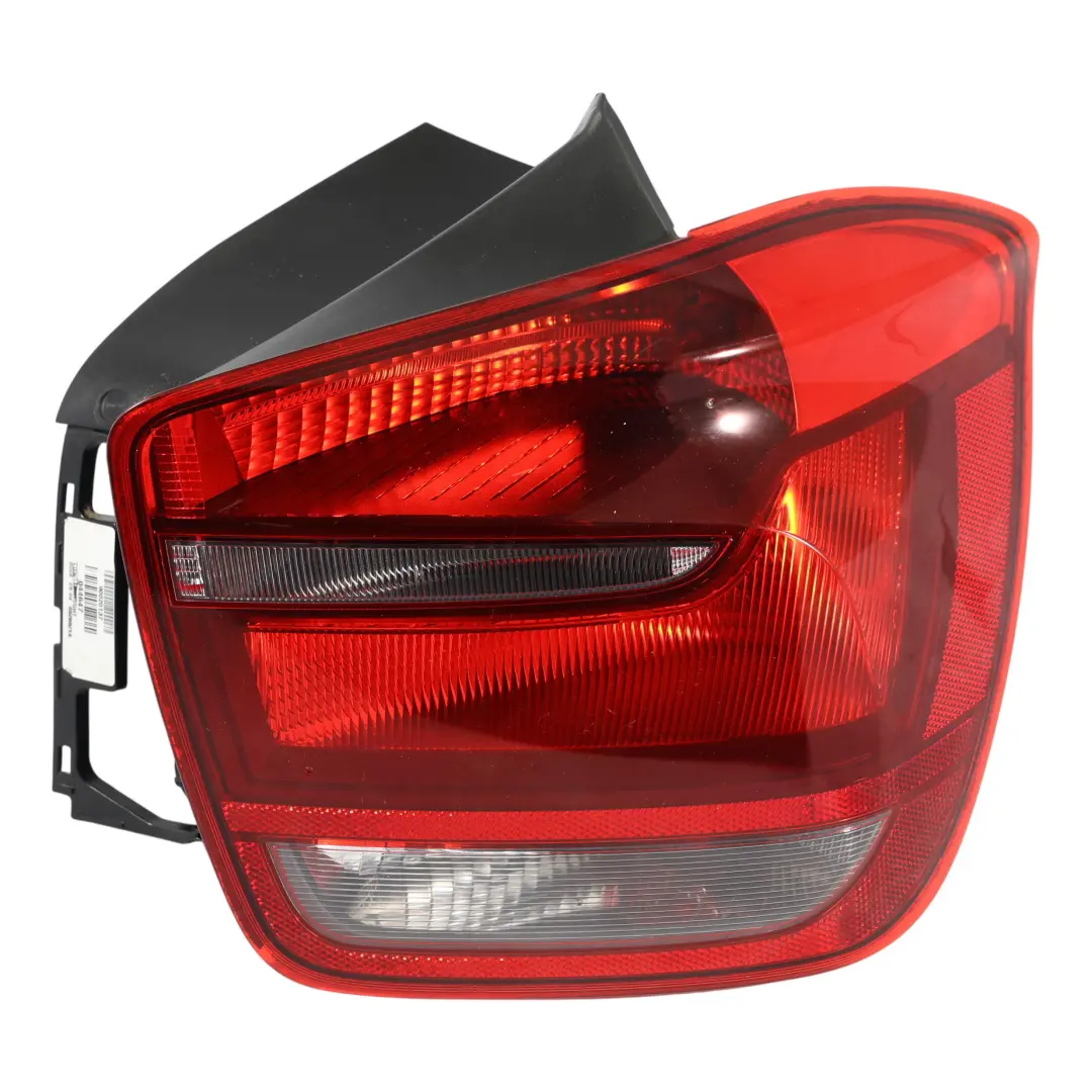 Piloto Trasero Blanco Intermitente Derecho TAIWAN para BMW F20 F21 con número de pieza 7270098 BMW F20 F21 Piloto Trasero Blanco Intermitente Derecho TAIWAN - SKU 7270098-1 - Número de pieza 7270098