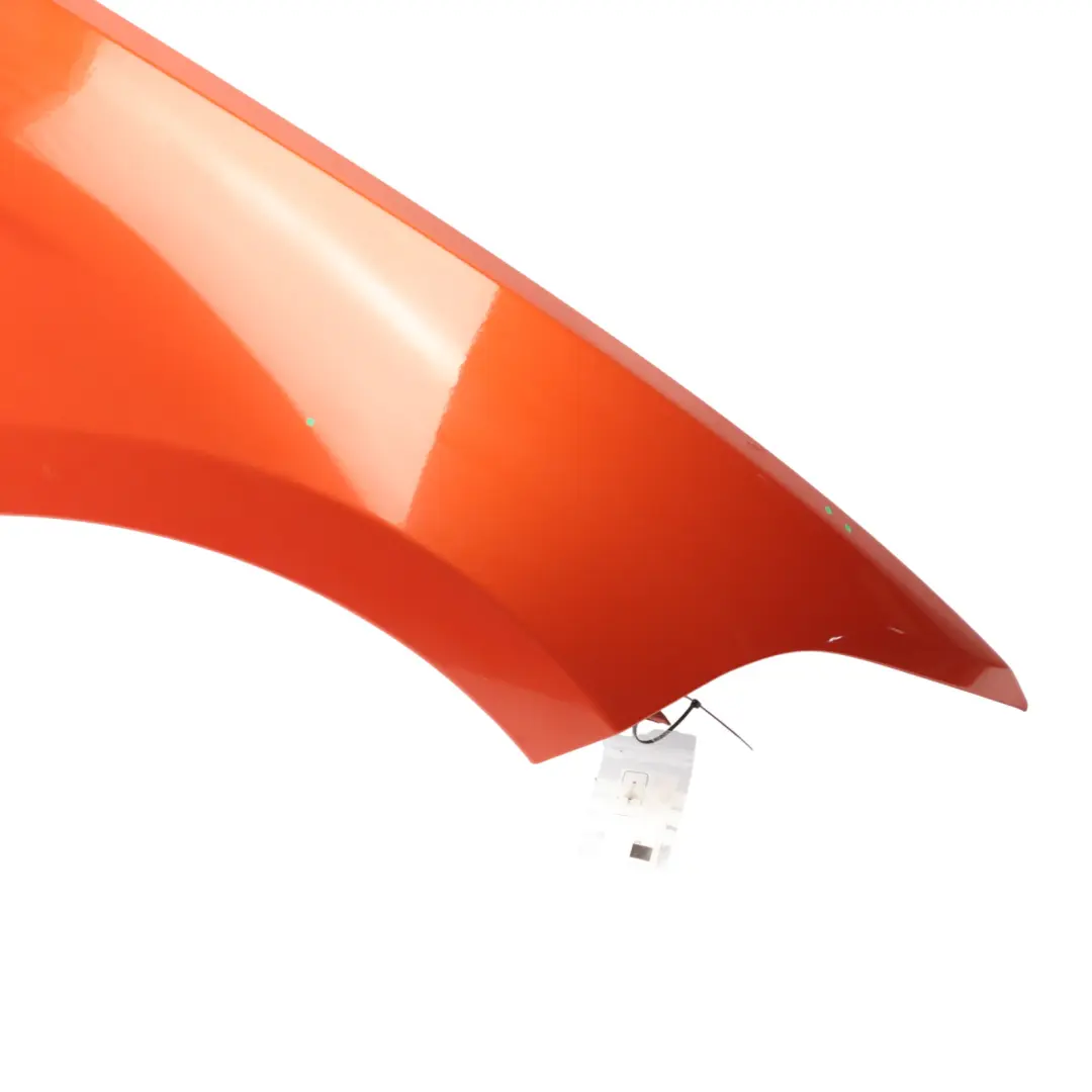 Panel Lateral Guardabarros Delantero Derecho Valencia Naranja B44 para BMW F20 F22 con número de pieza 7284646 BMW F20 F22 Panel Lateral Guardabarros Delantero Derecho Valencia Naranja B44 - SKU 7284646-ORG - Número de pieza 7284646
