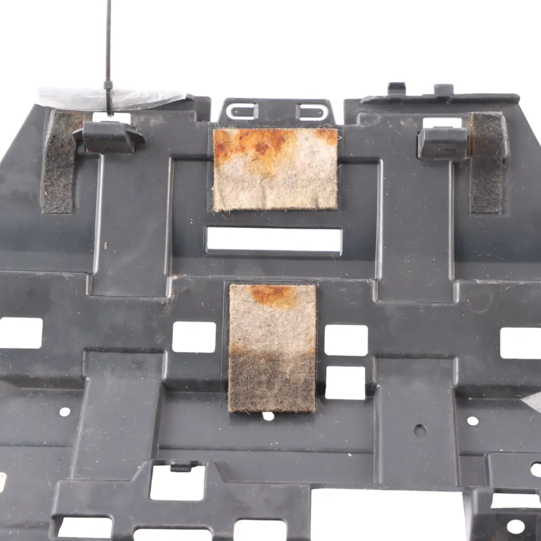 BMW F32 F33 F36 Parachoques Trasero Soporte Refuerzo Guía De Montaje - SKU 7285563 - Número de pieza 7285563